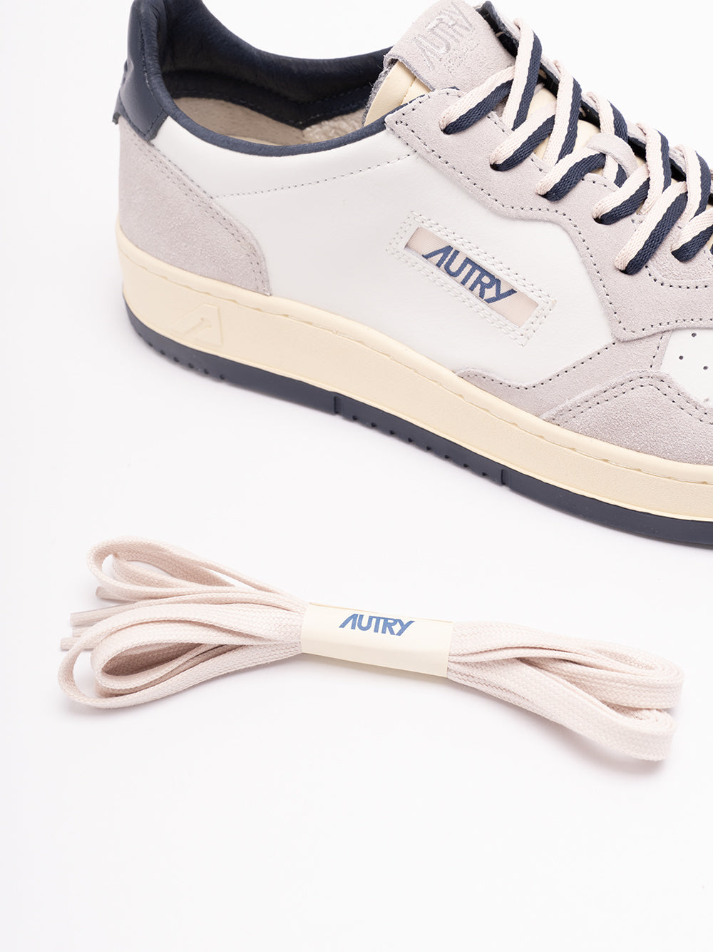 Image of AULMBW04