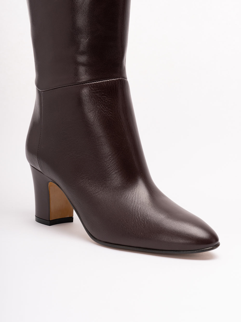 ALBERTA FERRETTI Boot with a tubular shaft and mid-height heel. 0102 MARRONE
