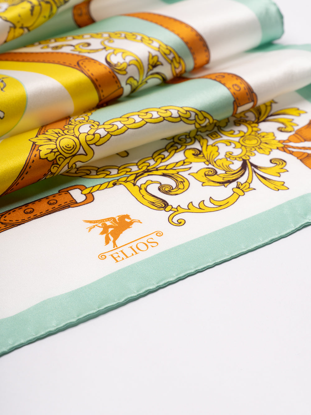 Image of FOULARD