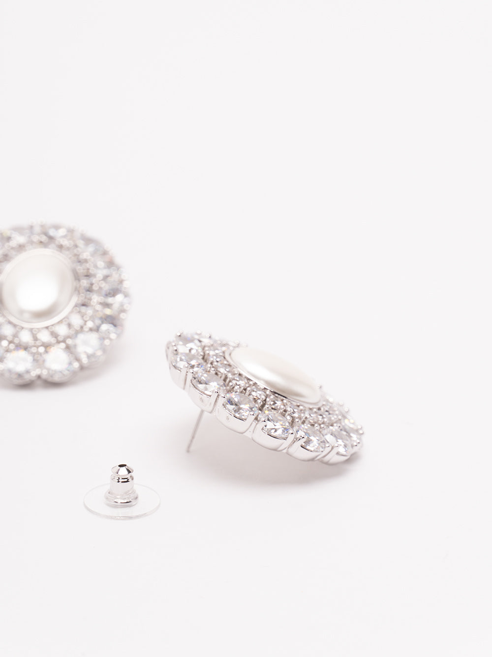 SELF-PORTRAIT Oval Crystal Earrings PEARL